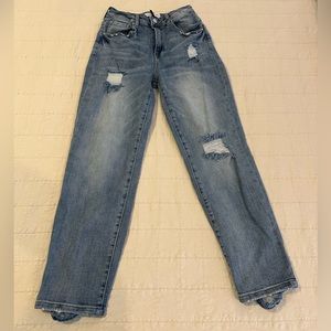 Risen Straight Leg Jeans